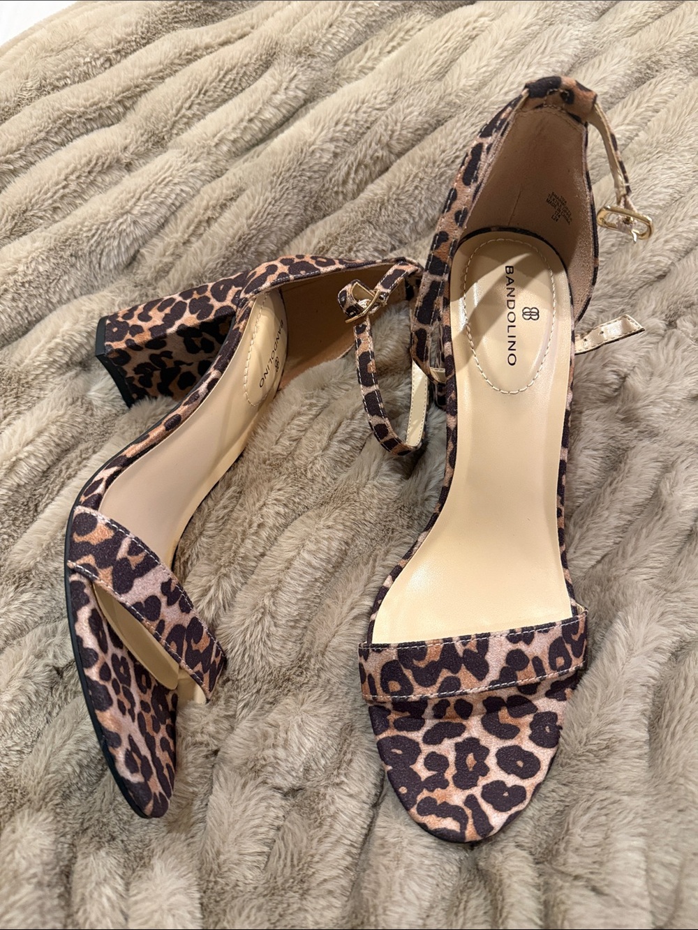 Bandolino Leopard Print Ankle-Strap Block Heels - Tan & Black Never Worn